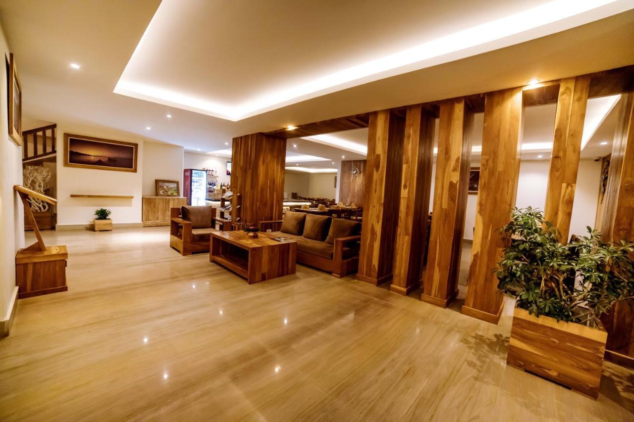 Aabas Pokhara By Barahi Hospitality Hotel Exterior photo